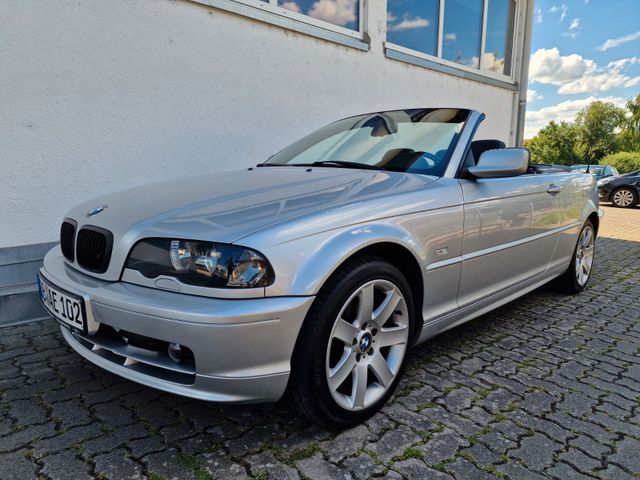 BMW 318i Cabrio Xenon*Leder*SHZ*Navi-Prof*AHK