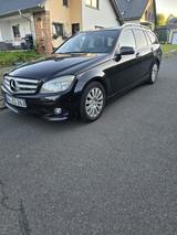 Mercedes-Benz 220  - Mercedes-Benz 220 aus 2011