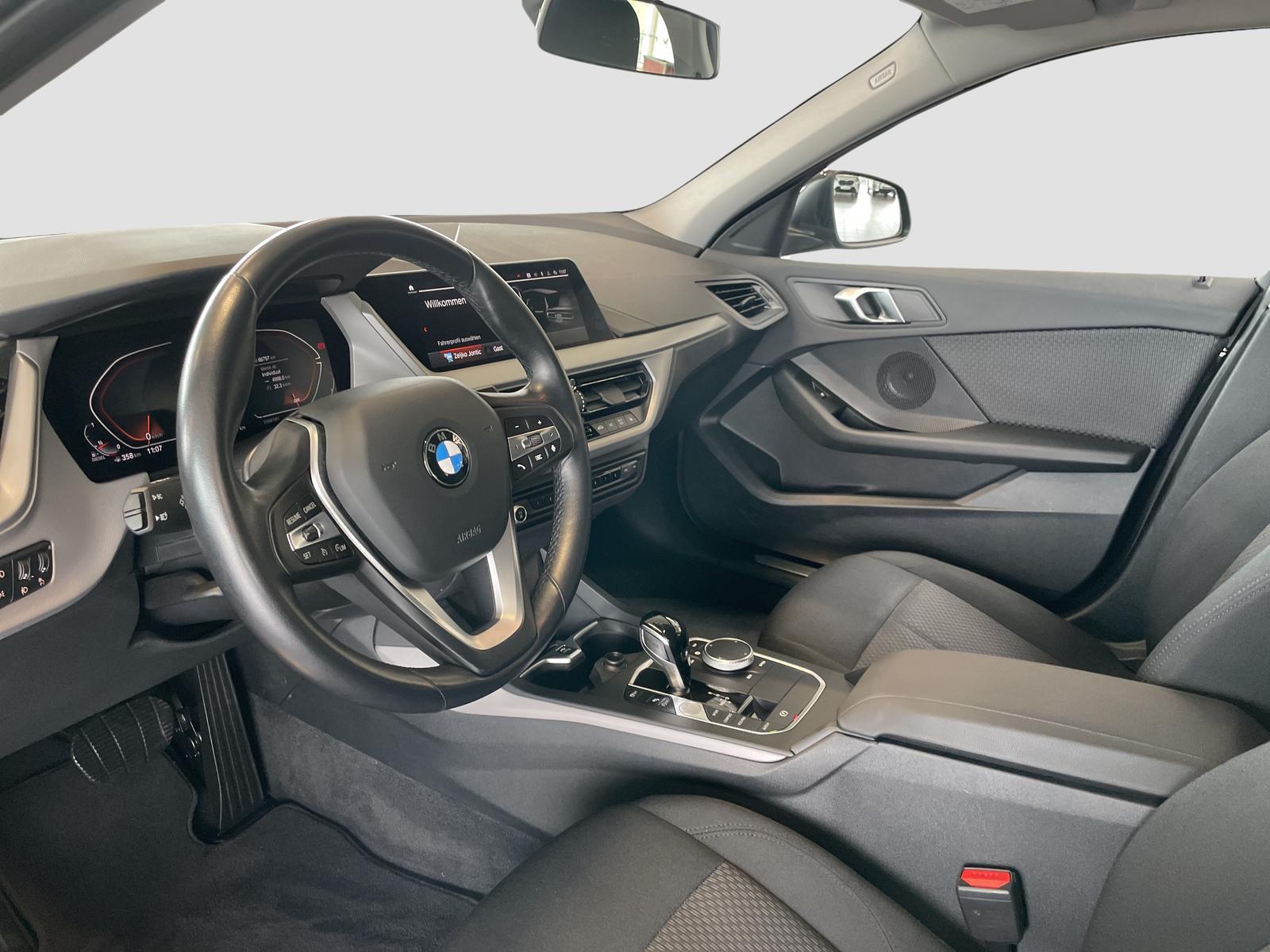 BMW 118 d LiveCockpitProf PDC LED Sitzheizung, миниатюра 7