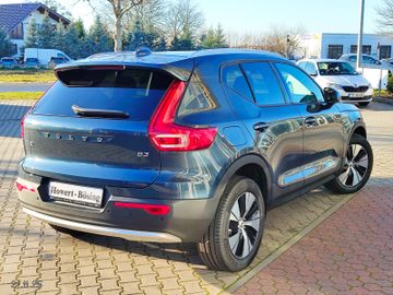 Volvo XC40 MHD Core 2WD KLIMA-LED-SHZG-NAVI-FSHZG