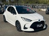 Toyota Yaris 1.5 Hybrid 5 porte Lounge - Toyota Yaris Lounge mit Hybrid-Antrieb (Benzin/Elektro)