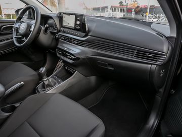 Hyundai Bayon 1.0 Trend 2WD Kamera Navi Sitzhzg. LED