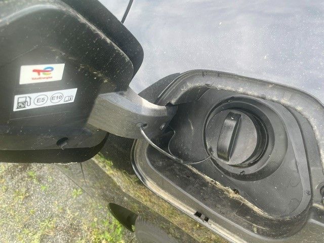 Fahrzeugabbildung Opel Corsa 1.2 Turbo GS+AppleCar+AndroidAuto+PDC