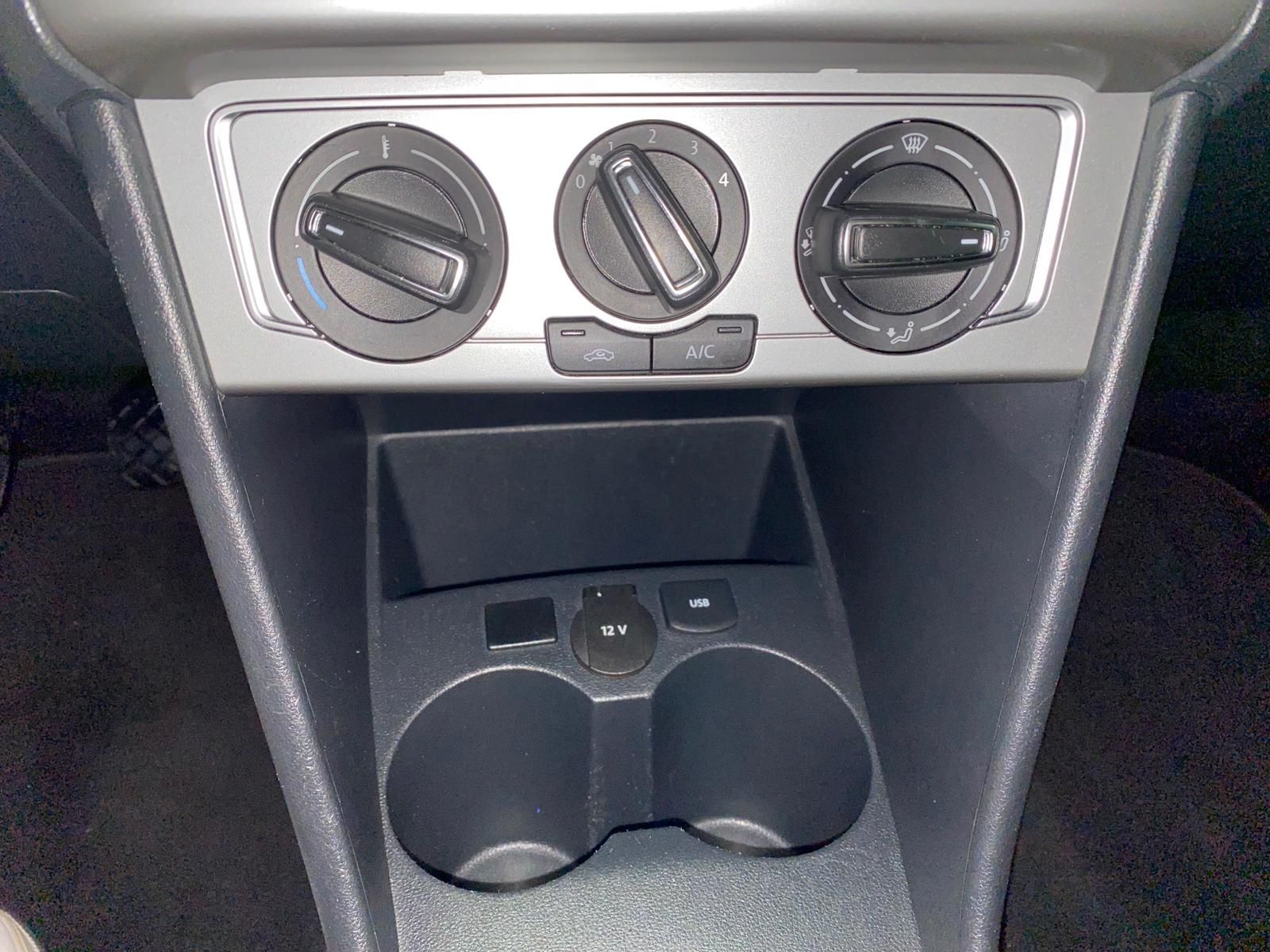 Fahrzeugabbildung Volkswagen Polo 1.0 TSI Trendline BlueMotion SITZHEIZ+ALU