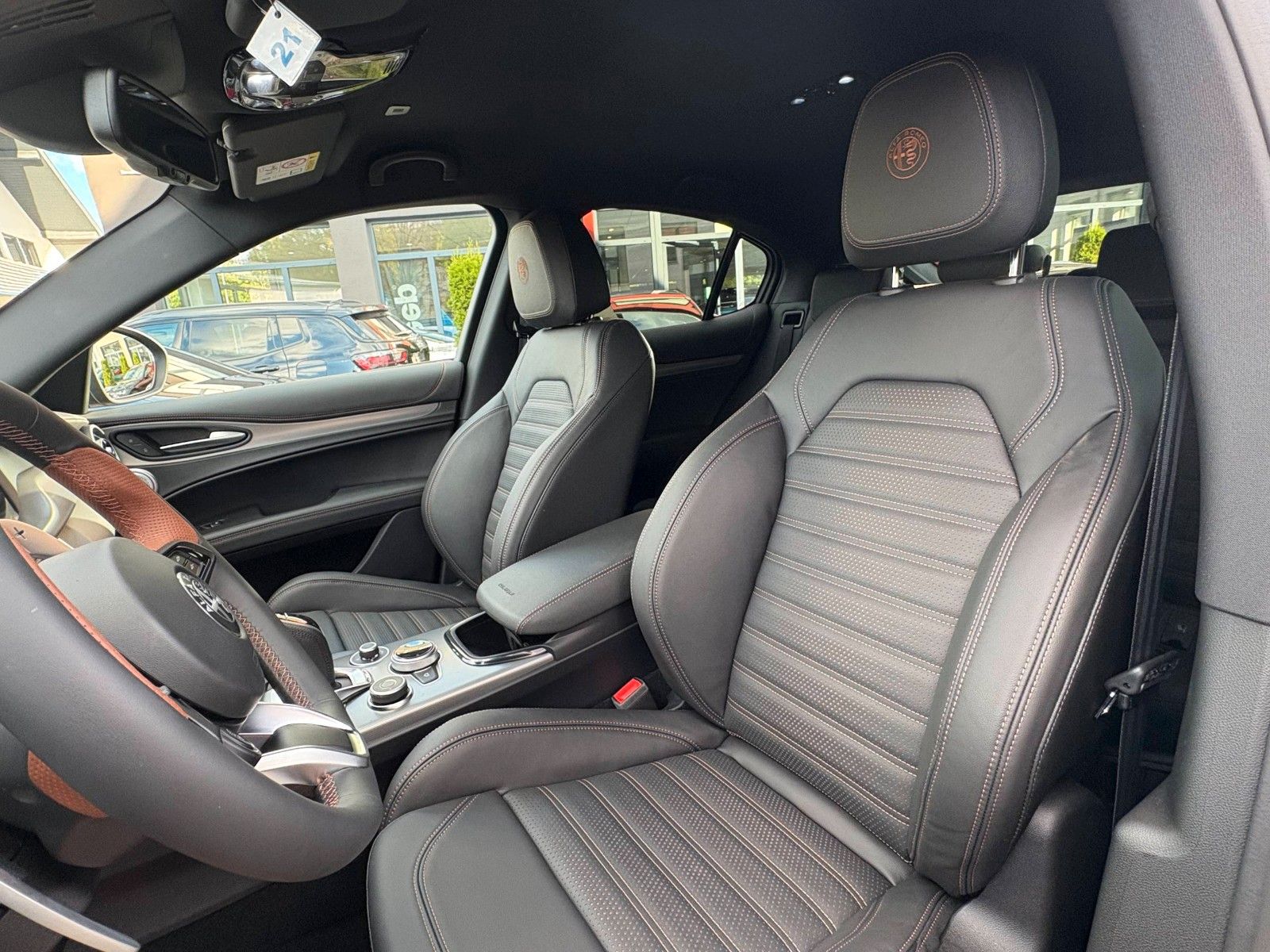 Alfa Romeo Stelvio - Bild 8