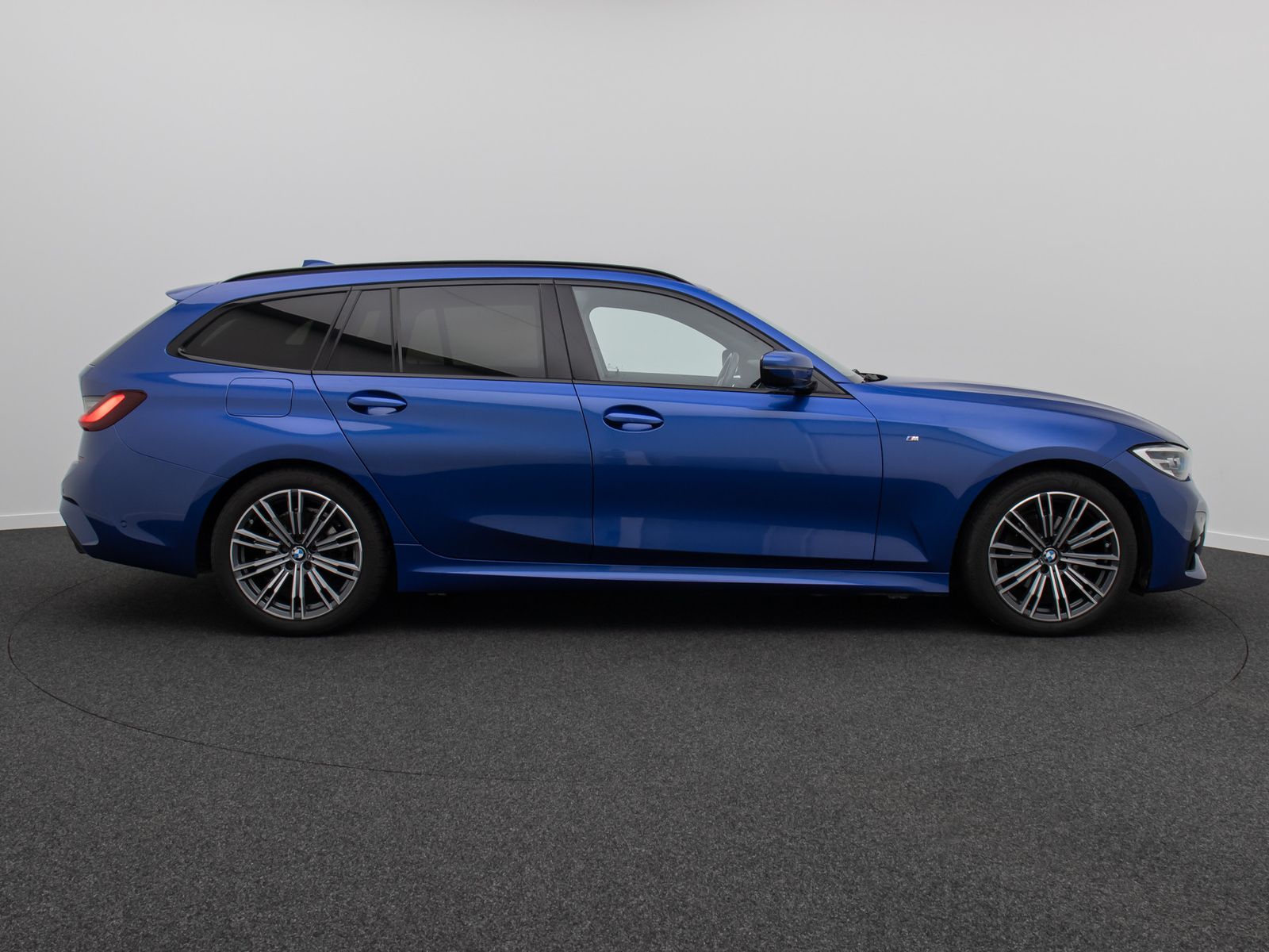 Fahrzeugabbildung BMW 320i M Sport Alarm DAB Kamera Komfort Standhzng