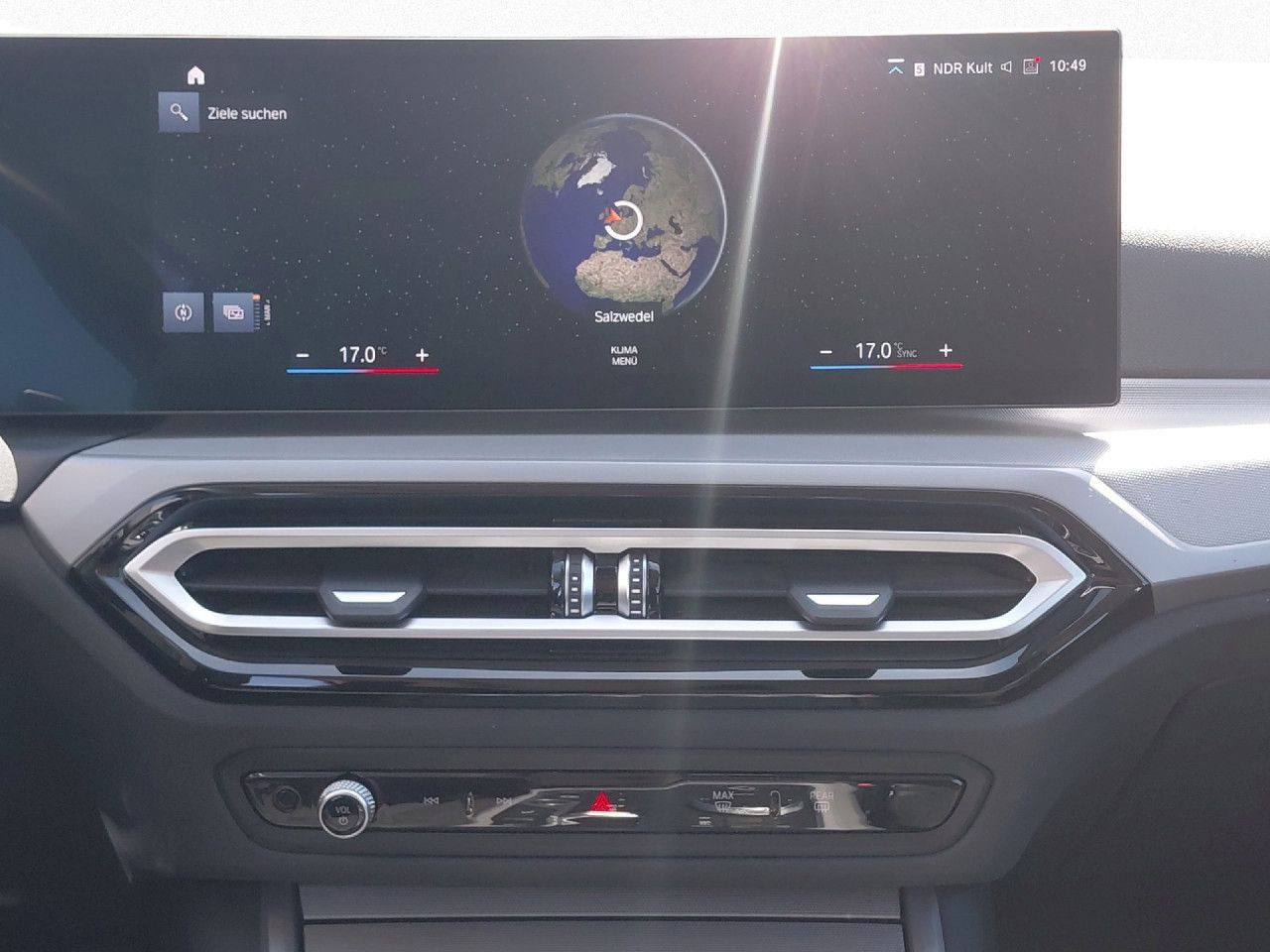 BMW 318d Touring Aut.,Pano,HUD,Kamera,Shadow,DA,SHZ foto 15