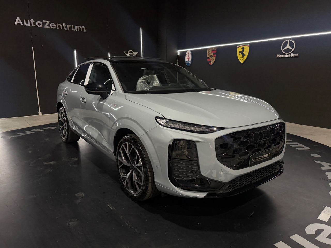 Audi Q3 35 TDI S tronic line edition imagem 2
