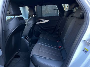 Audi A4 - 12