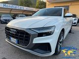 Audi Q8 45 TDI quattro tiptronic Sport - Audi Q8 Kombi Gebrauchtwagen