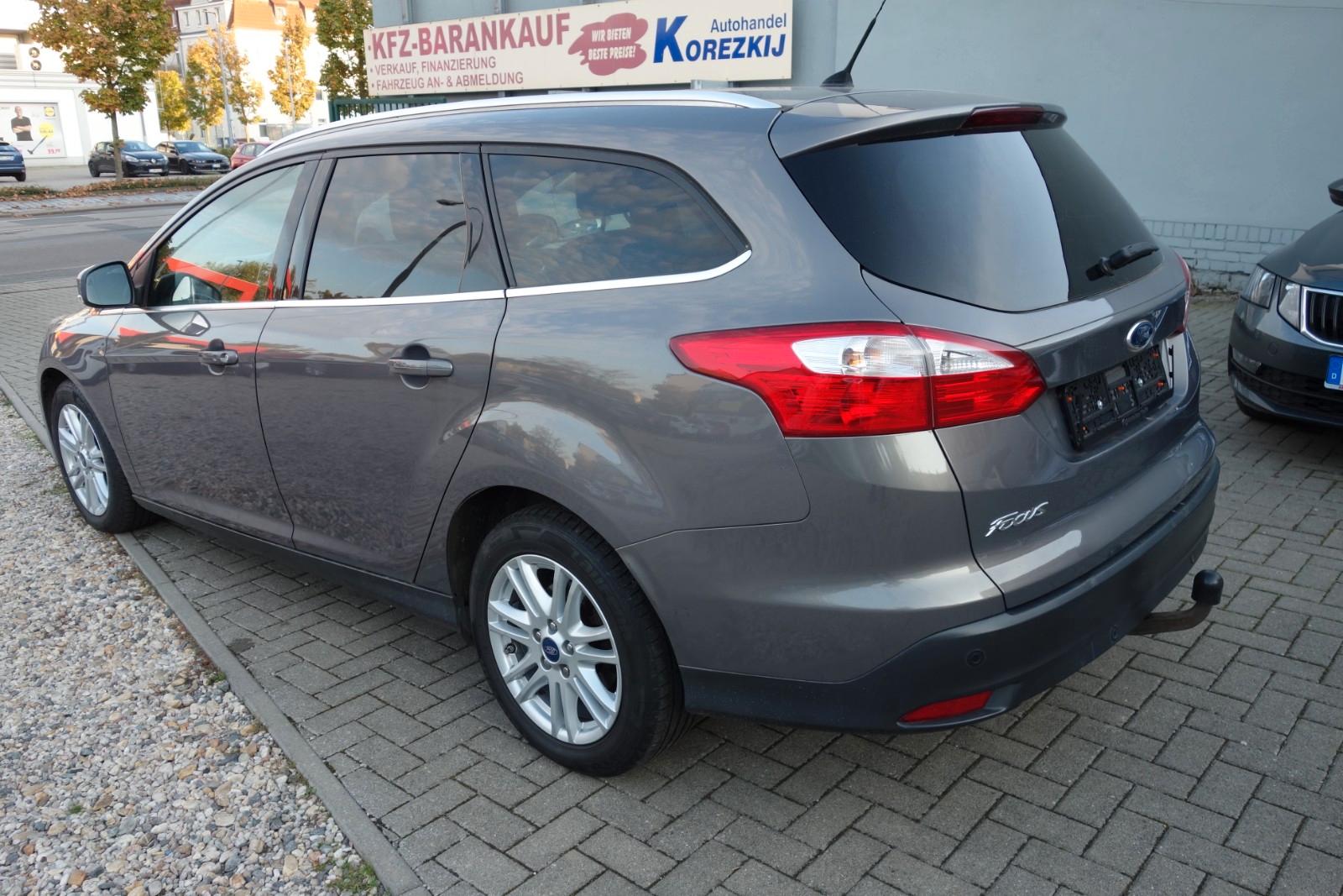 Ford Focus 2014 — photo 7