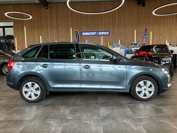 Skoda Rapid*KLIMAAUTO*SZHZ*CARPLAY*NAVI*TEMPO*TÜV0927