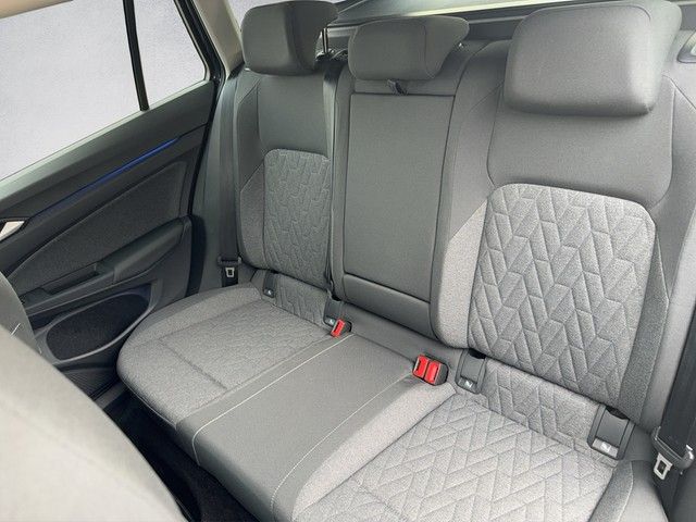 Fahrzeugabbildung Volkswagen Golf Variant Life 1,5 l eTSI OPF *Navi*