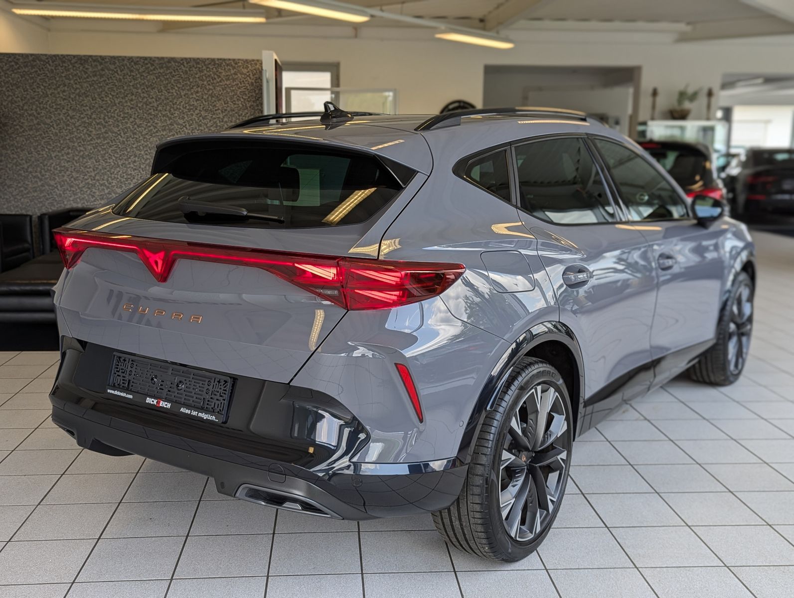 CUPRA Formentor 1.5 eTSI Pano Sennh. DCC Kamera Matrix - Image 7