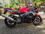 Yamaha YZF R6 RJ05