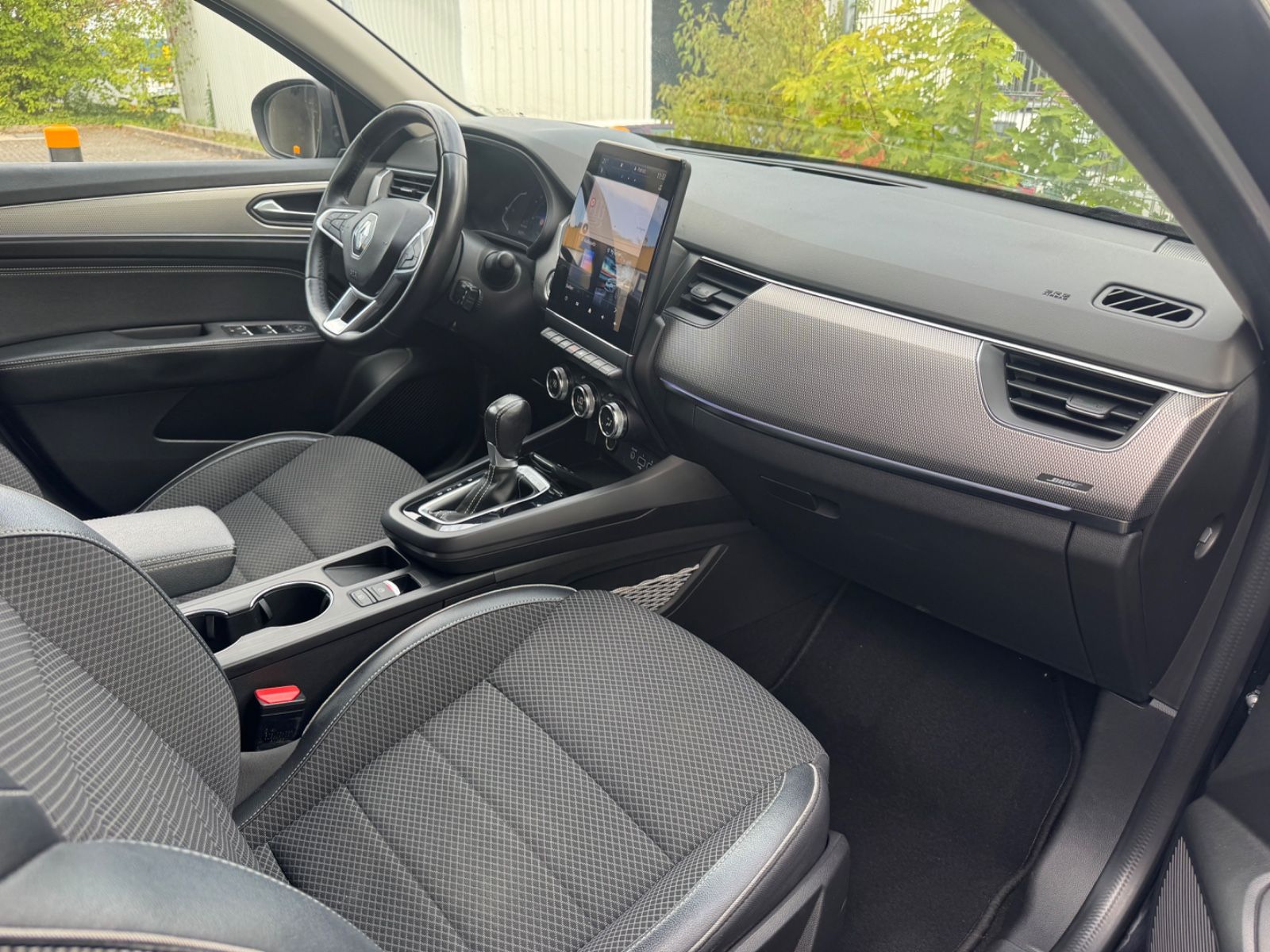 Fahrzeugabbildung Renault Arkana Intens E-Tech LED+NAVI+ACC+Kamera