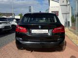 BMW 2er Active Tourer 216d Sport Line - schwarze BMW 216