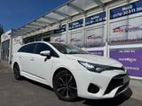 Toyota Avensis Touring SportsTeamD*Klimaaut*Navi*Kamera - gebrauchte Toyota Avensis aus dem Jahr 2018