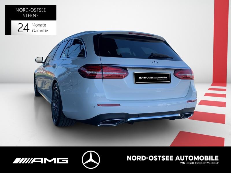 Mercedes-Benz E 200 T AMG LINE SHZ PDC AHK TOTW LED KEYFREE