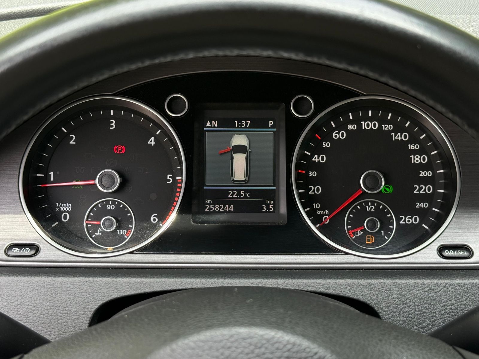 Fahrzeugabbildung Volkswagen Passat Variant 2.0TDI DSG Comfort XEN+STHZ+AHK+