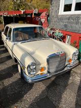 Mercedes-Benz 280 SEL 4.5 L V8 - Mercedes-Benz 280 aus 1972: 280se