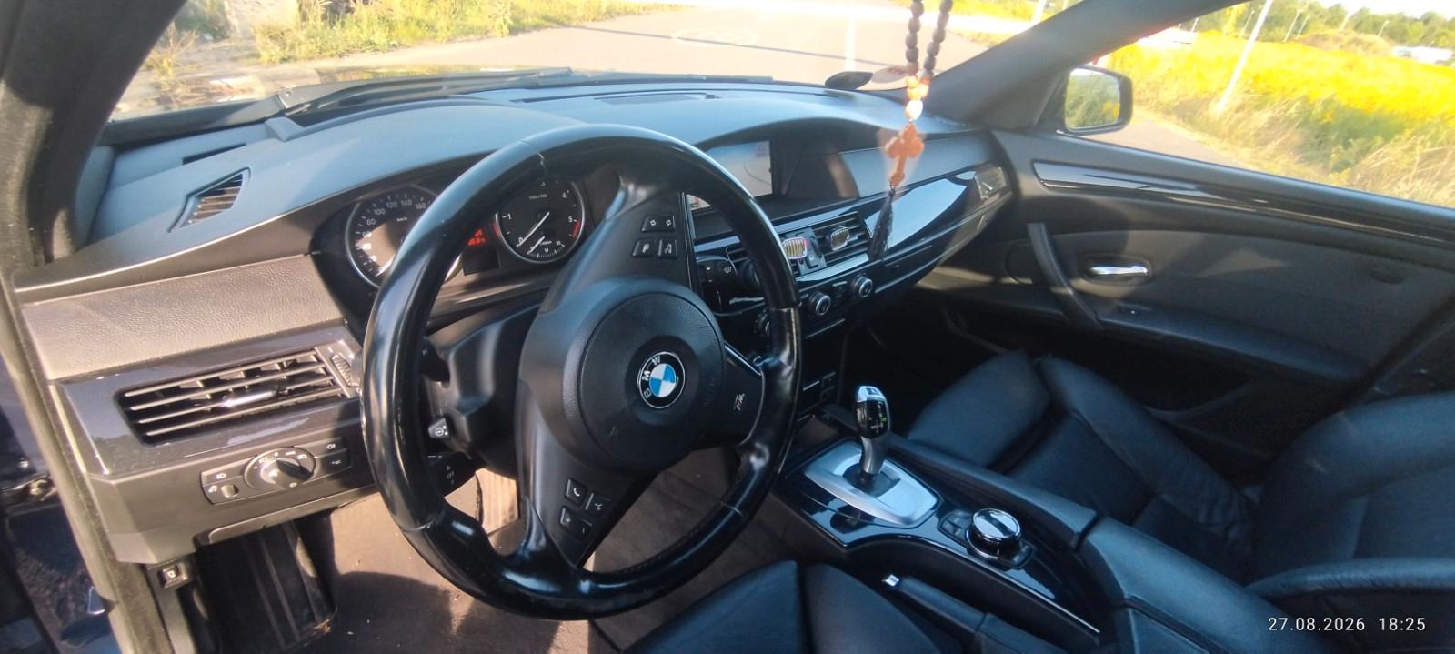 BMW 530d xDrive touring Edition Exclusive Editio...