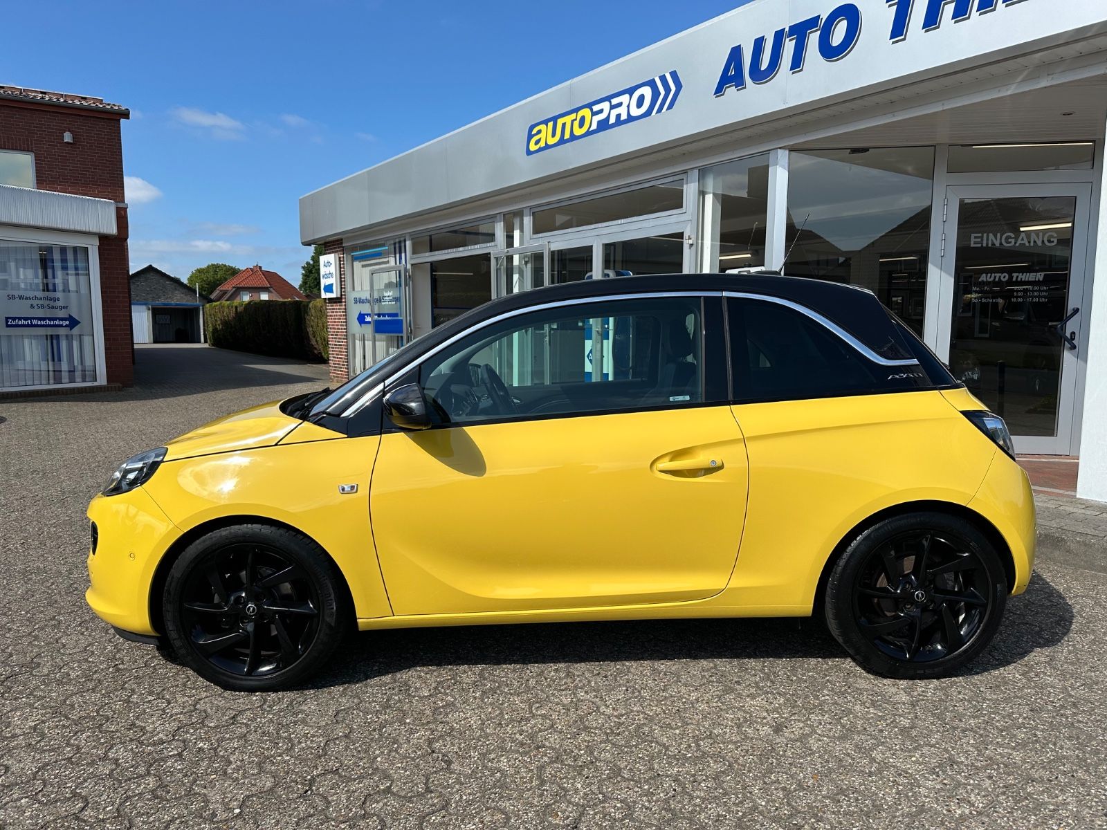 Fahrzeugabbildung Opel Adam 1.4 Slam Sport/IntelliLink/Parkpilot/Totwnk