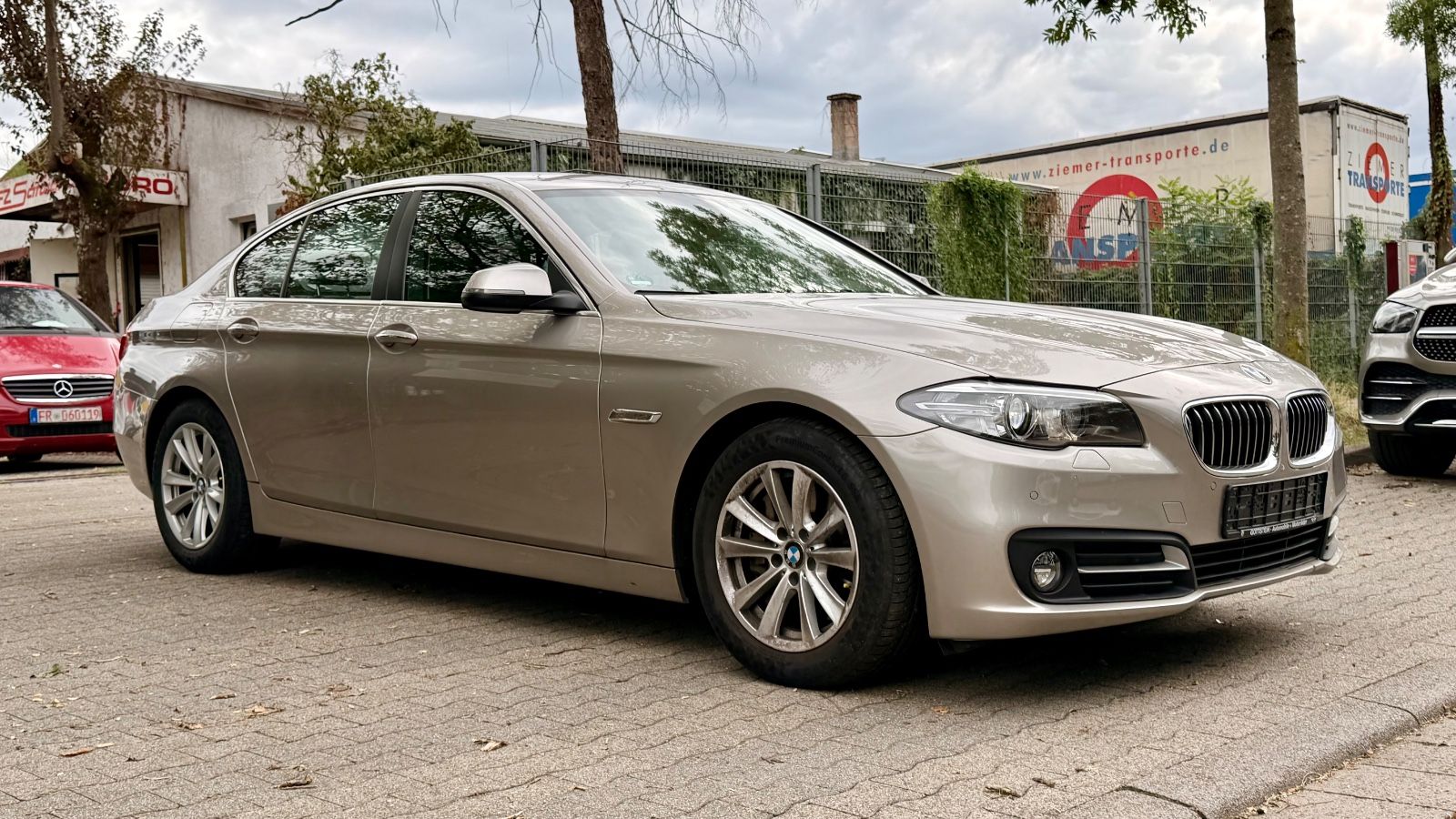BMW 528 - 1