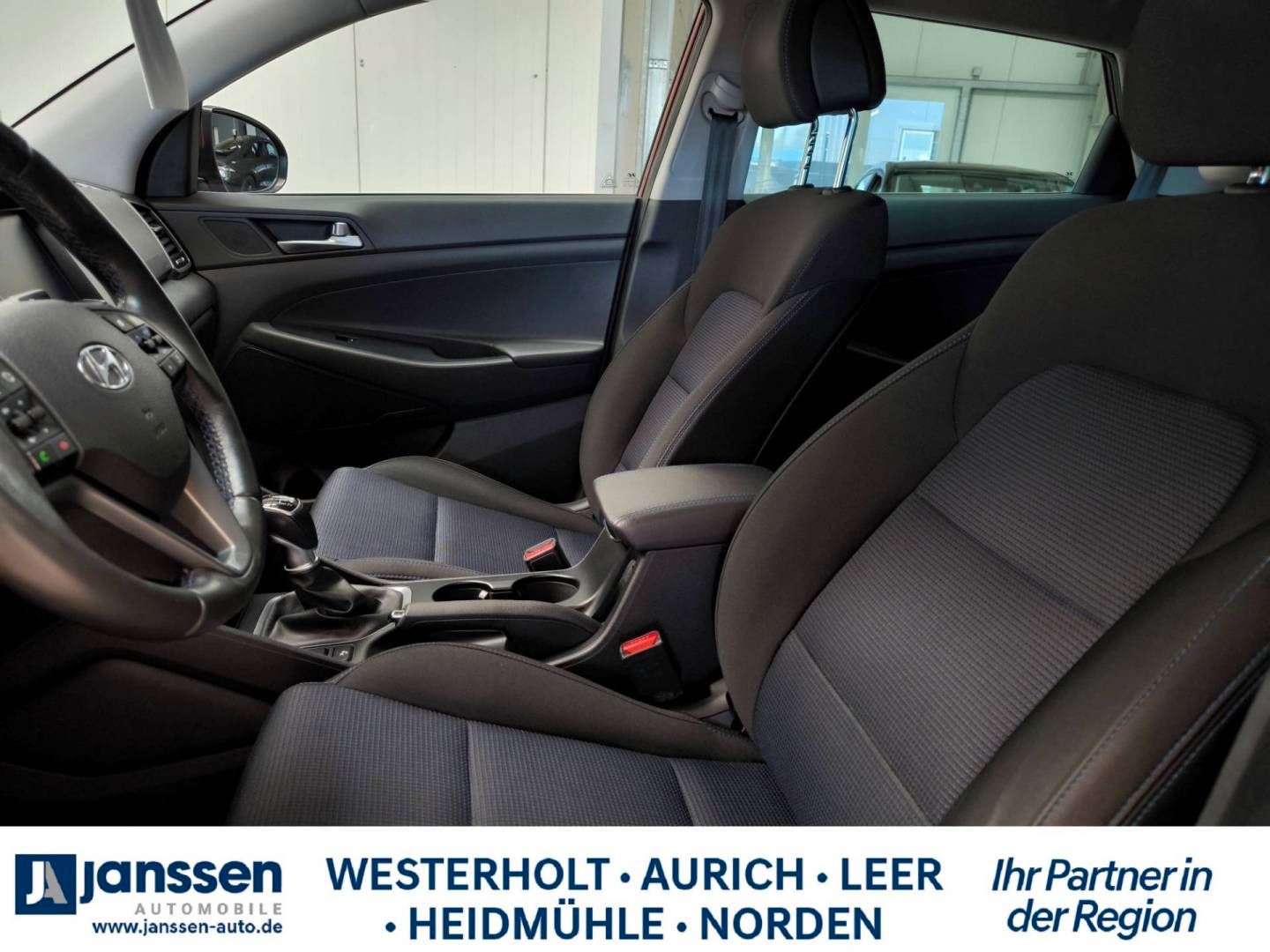 Fahrzeugabbildung Hyundai TUCSON Intro Edition