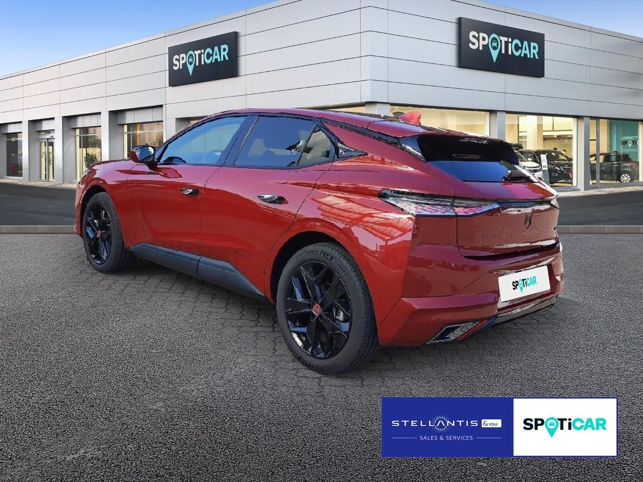 DS Automobiles DS 4 Performance Line +