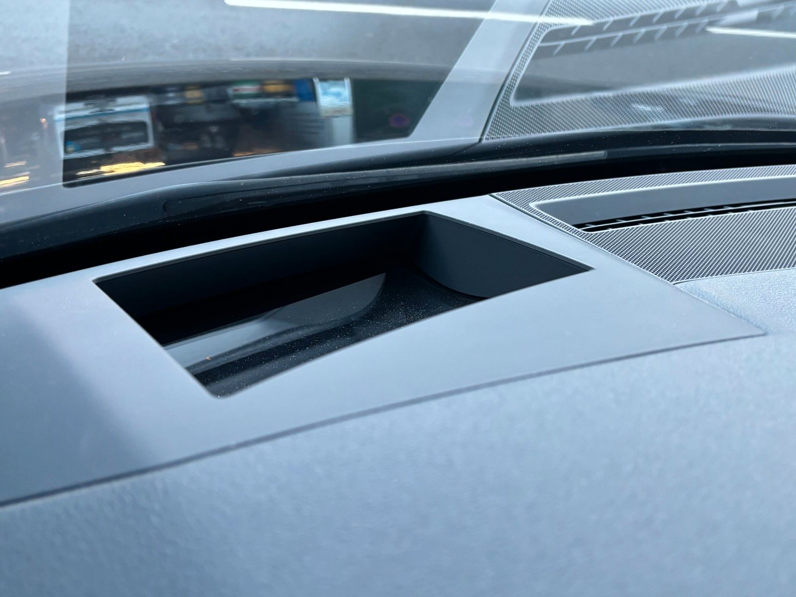 Fahrzeugabbildung Audi A6 Avant 50 TDI *S-Line*Pano*HUD*B&O*Kamera