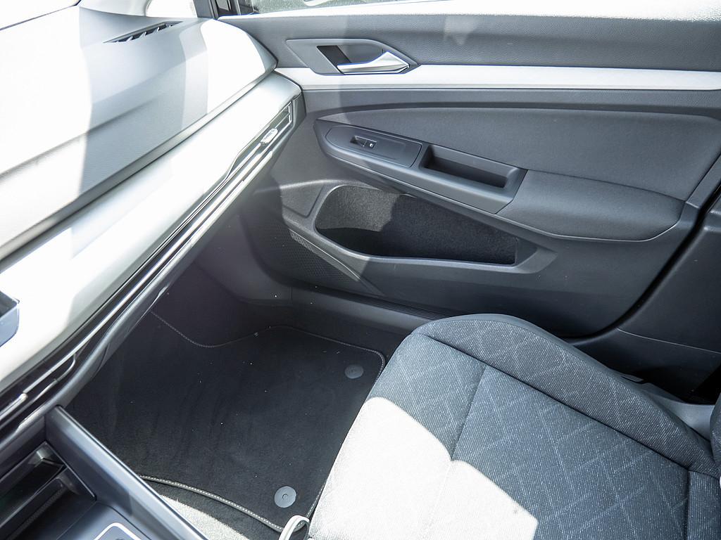 Volkswagen Golf VIII Variant 2.0 TDI Life H/K NAVI ACC LED, миниатюра 13