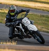 Suzuki DR-Z4SM mit 1,99% eff. Zins Finanzierung möglich - SUZUKI DR Z