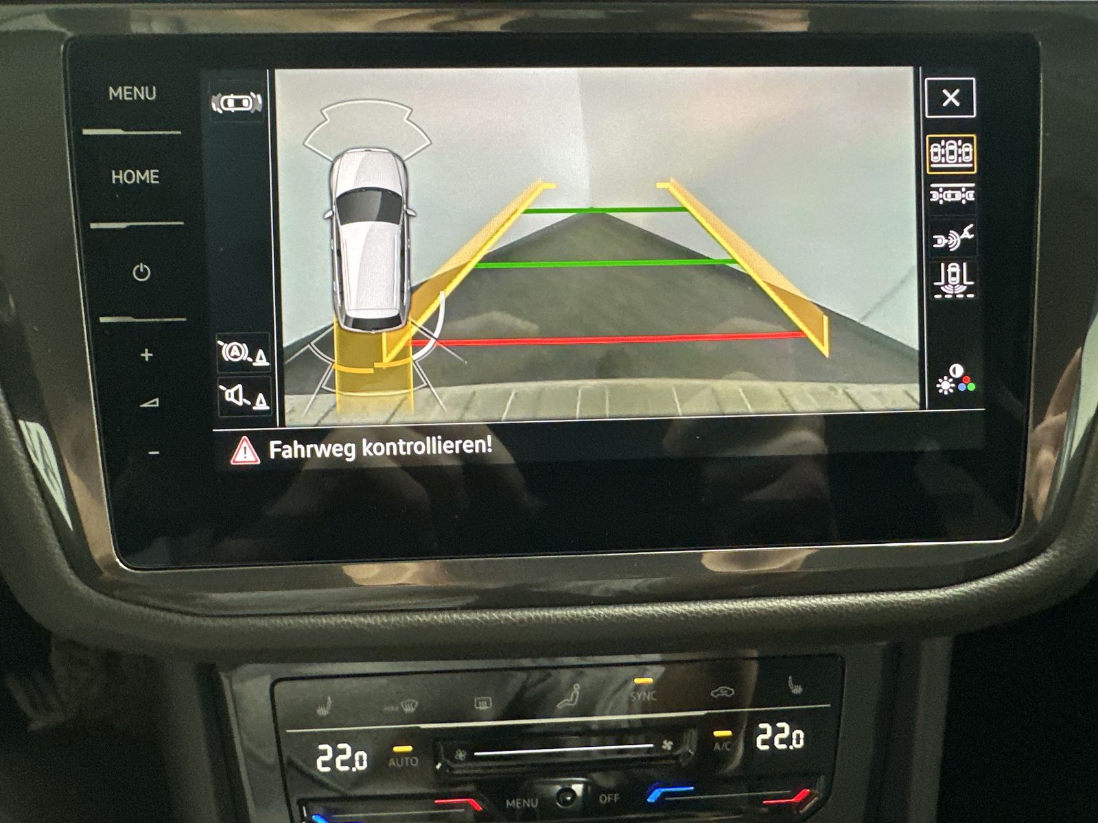 Fahrzeugabbildung Volkswagen Tiguan Allspace Elegance 4M NAV+LED+PANO+AHK+VC
