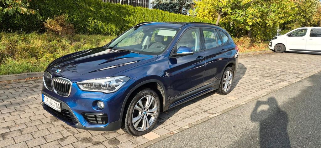Image of BMW iX1