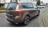 Renault Scenic BOSE Edition Motor 55.000 Km - Renault Scenic Gebrauchtwagen in Frankfurt