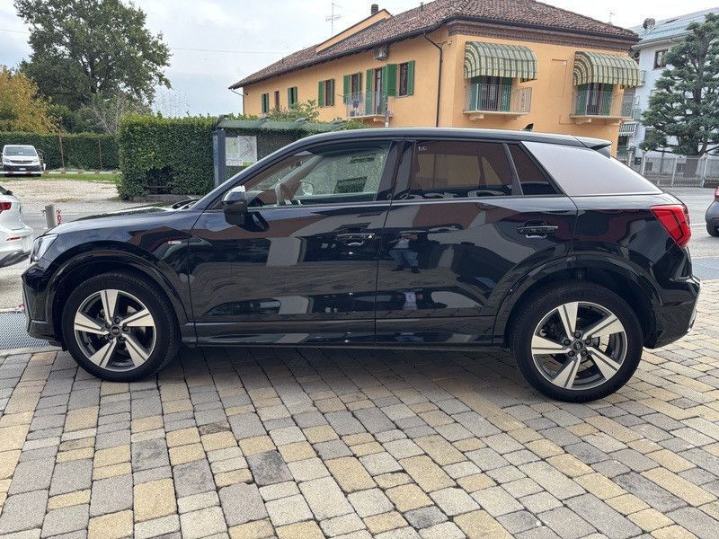 Audi Q2 35 1.5 tfsi S line edition s-tronic NAVI imagem 3