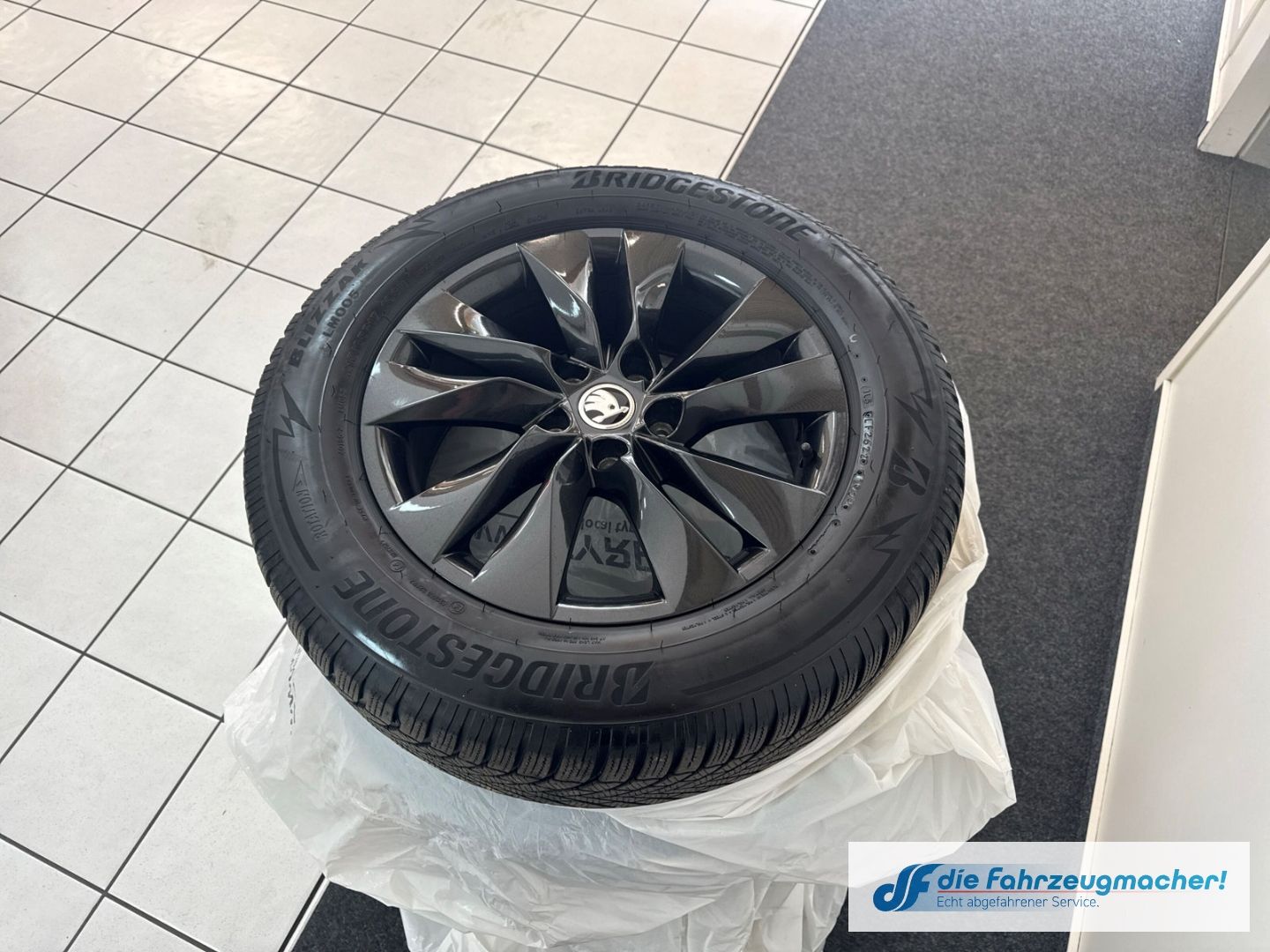 Fahrzeugabbildung SKODA Kodiaq 2.0 TDI 110 kW Selection HUD AHK-klappbar