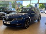 Skoda Octavia Soleil*1.5TSI*Navi*R.Cam*DAB*SHZ*Parkass - Skoda in Troisdorf