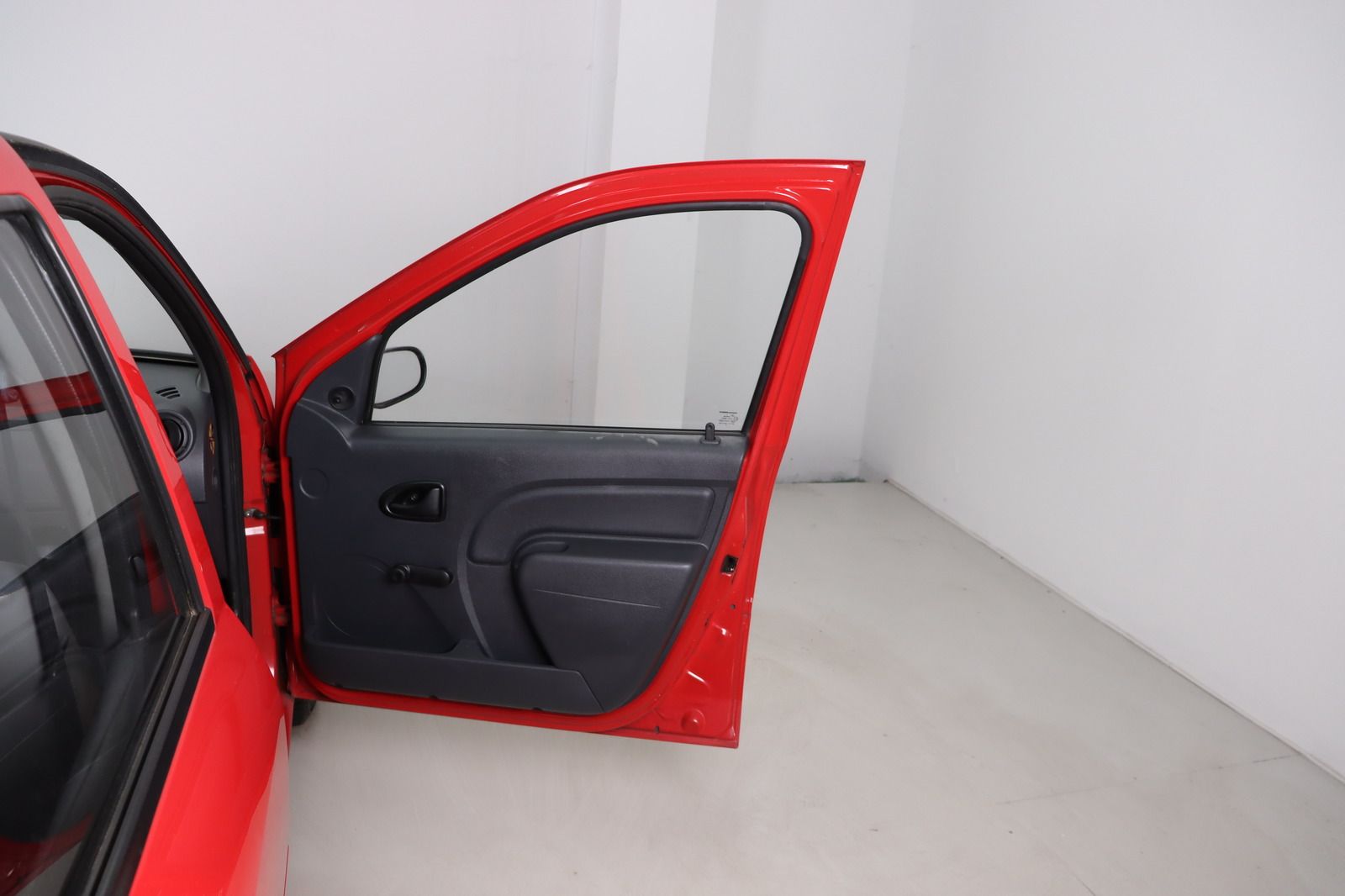 Fahrzeugabbildung Dacia Logan 1.4 MPI * PDC * 8-fach