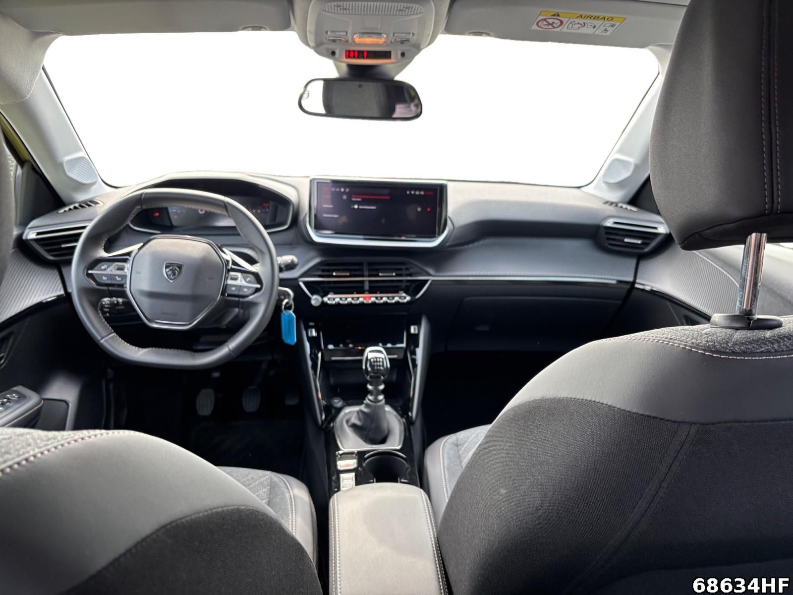 Fahrzeugabbildung Peugeot 208 Allure 1.2 PureTech 74kW*PDC*LED*DAB*