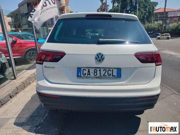 Volkswagen Tiguan - 6