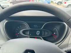 Fahrzeugabbildung Captur Experience 1.2 TCe 120 Navi Klimaautom Fa