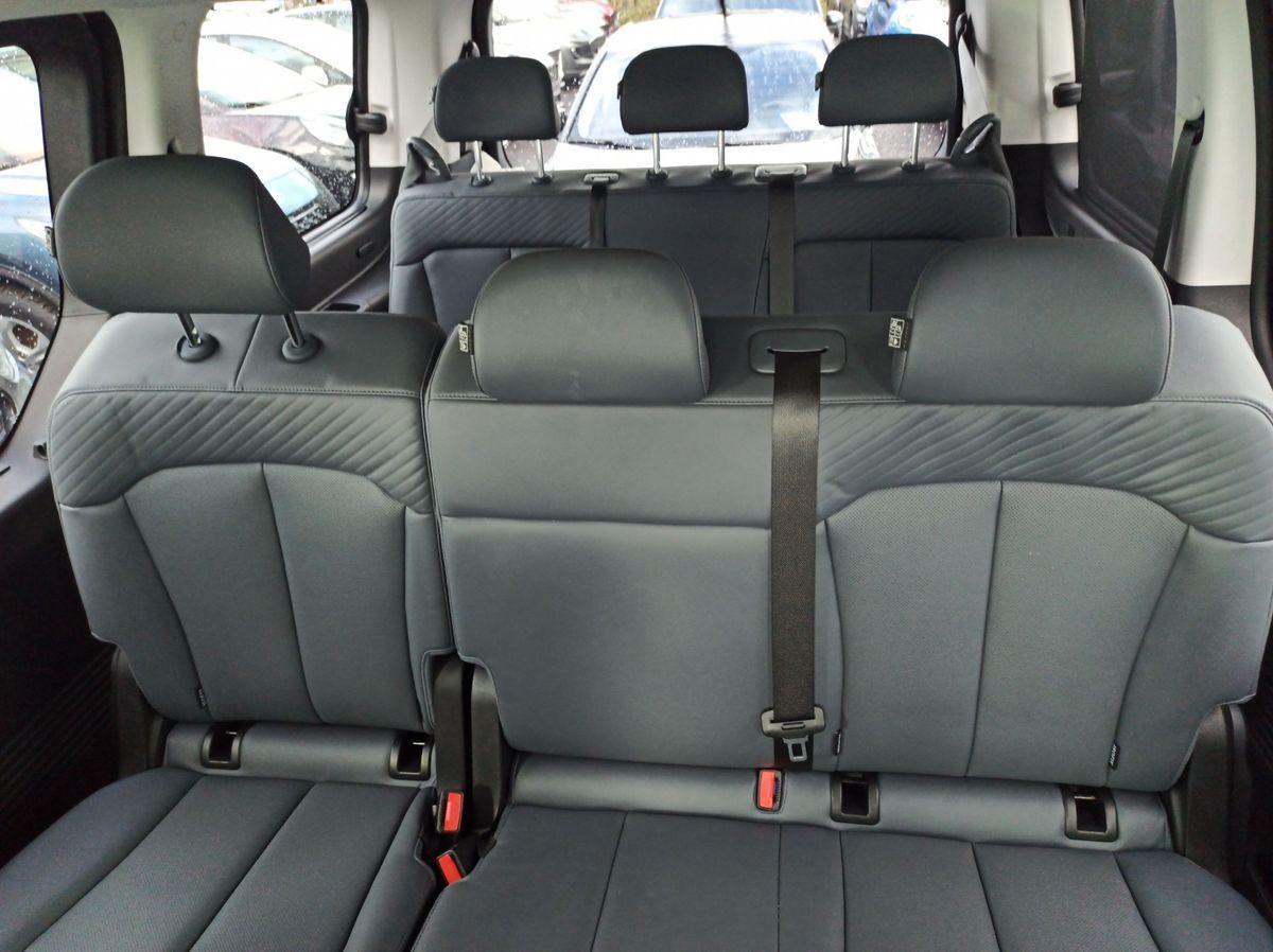 Hyundai Staria – Bild 10