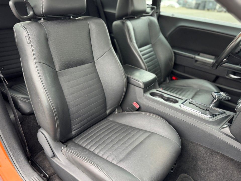 Fahrzeugabbildung Dodge Challenger 5.7 RT Leder Schiebedach