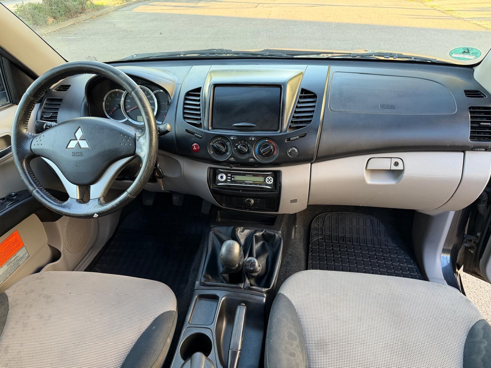 Mitsubishi L200