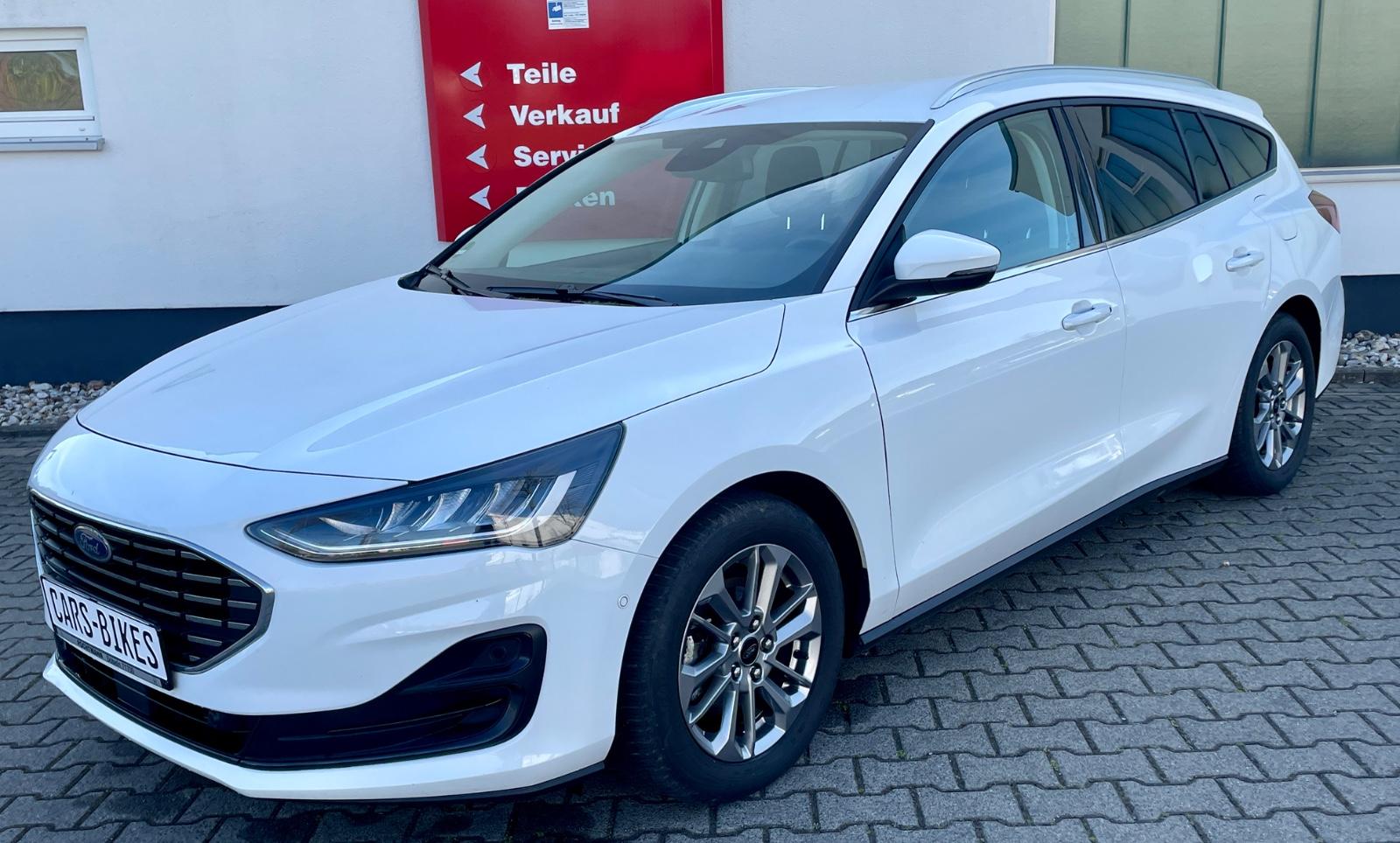Ford Focus Turnier Titanium X-LED