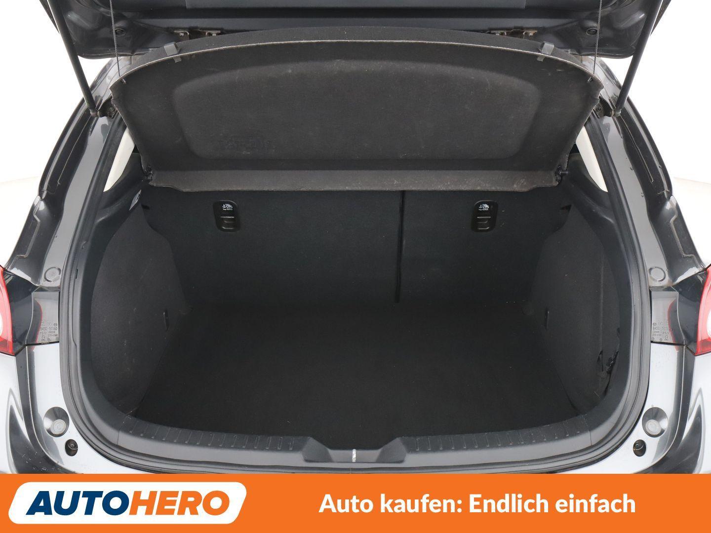 Mazda 3 2.0 Exclusive-Line Aut.*NAVI*HUD*CAM*PDC*SHZ*