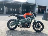 Yamaha MT 09 mit Akrapovic Komplettanlage, Öhlins Feder - Offers