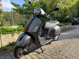 Vespa GTS 300 Supersport E5 Grigio HQ - VESPA 300 GTS SUPERSPORT